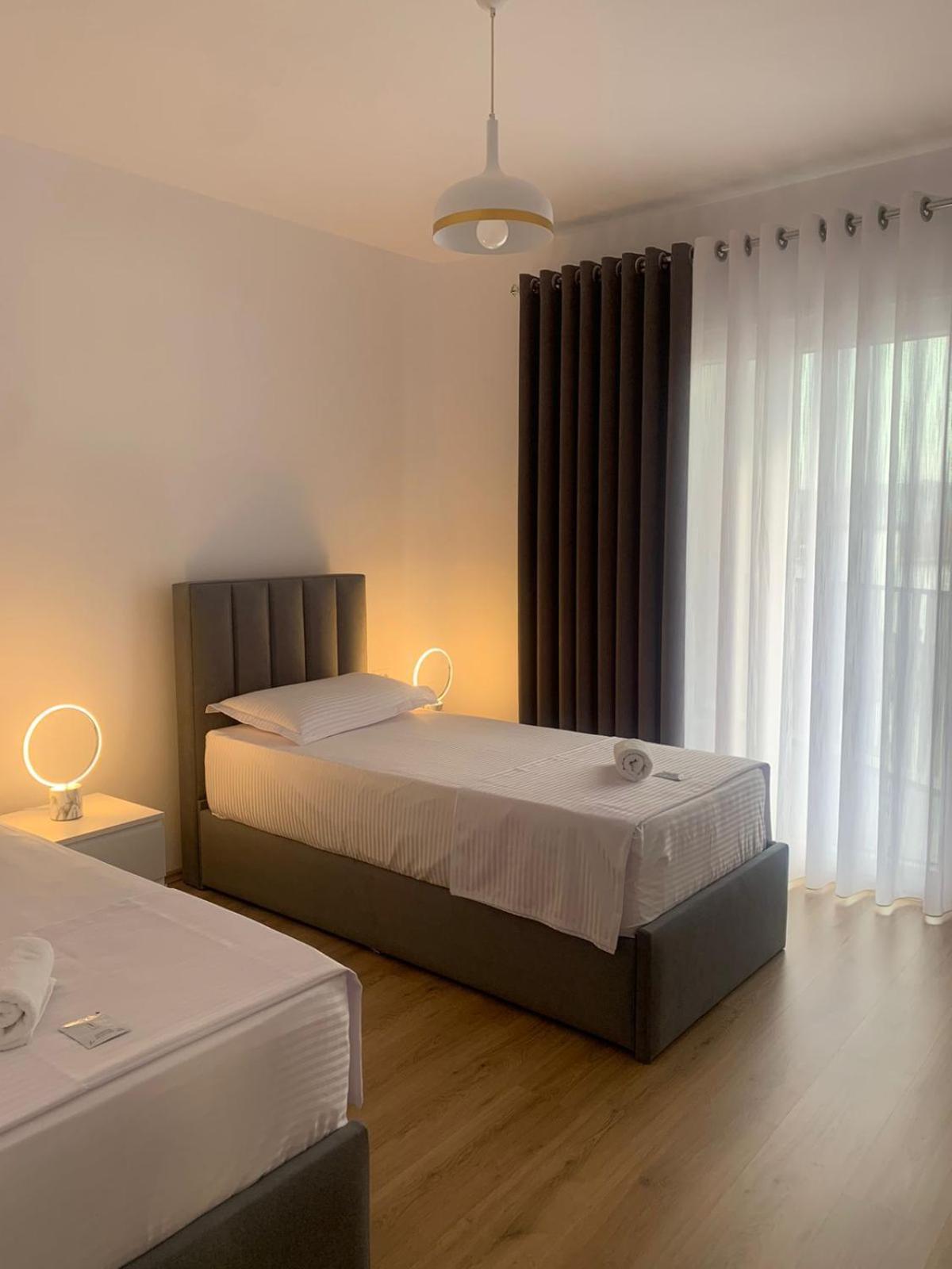 Enjoy Shkodra Apartament Esterno foto